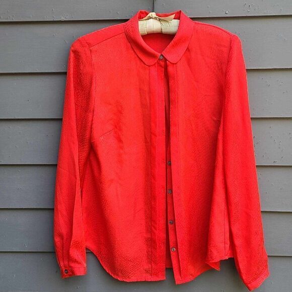 Ann Taylor Red Textured Button Down Blouse size 8 - Picture 1 of 12